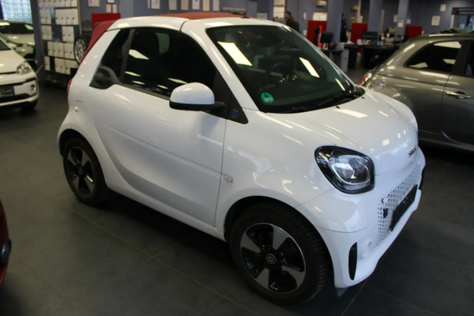 smart forTwo Cabrio EQ Passion - 22KW Lader - Weiß - 1