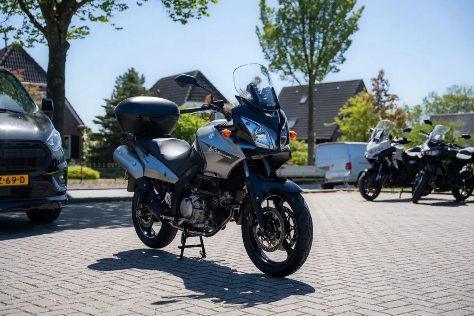 Suzuki DL650 - 2