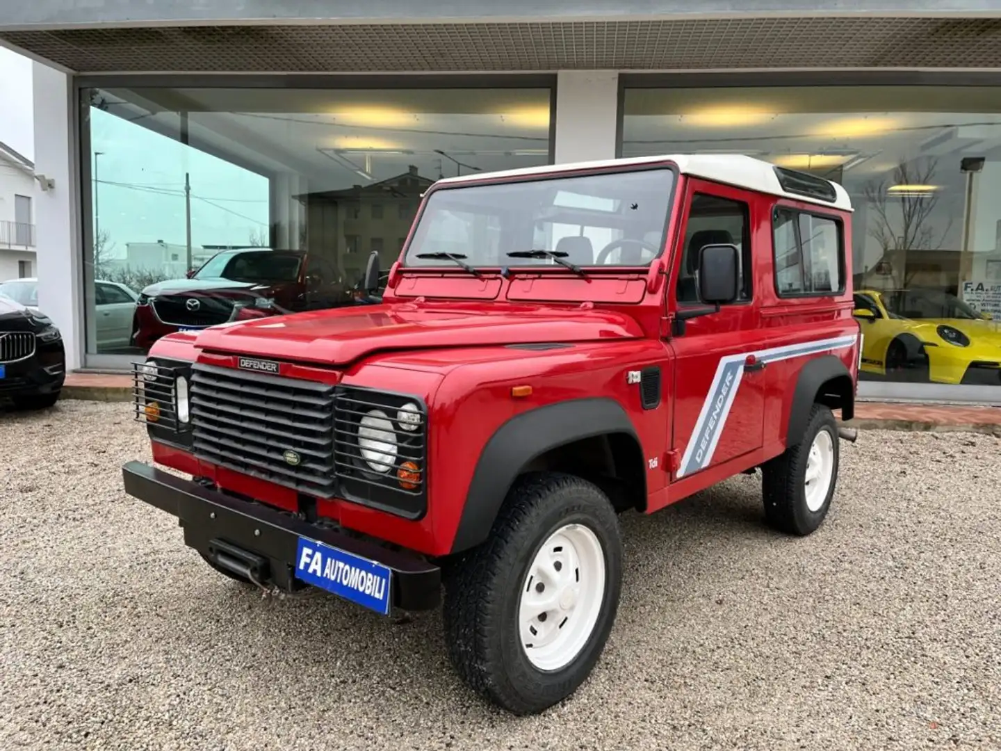 Land Rover Defender 90 2.5Tdi SW County 6 POSTI 43.700KM DA COLLEZIONE Red - 2