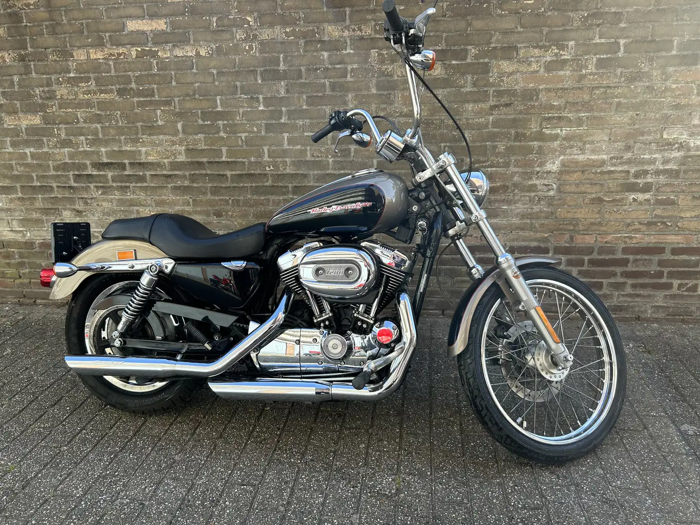 Harley-Davidson Sportster 1200 1200 custom - 1
