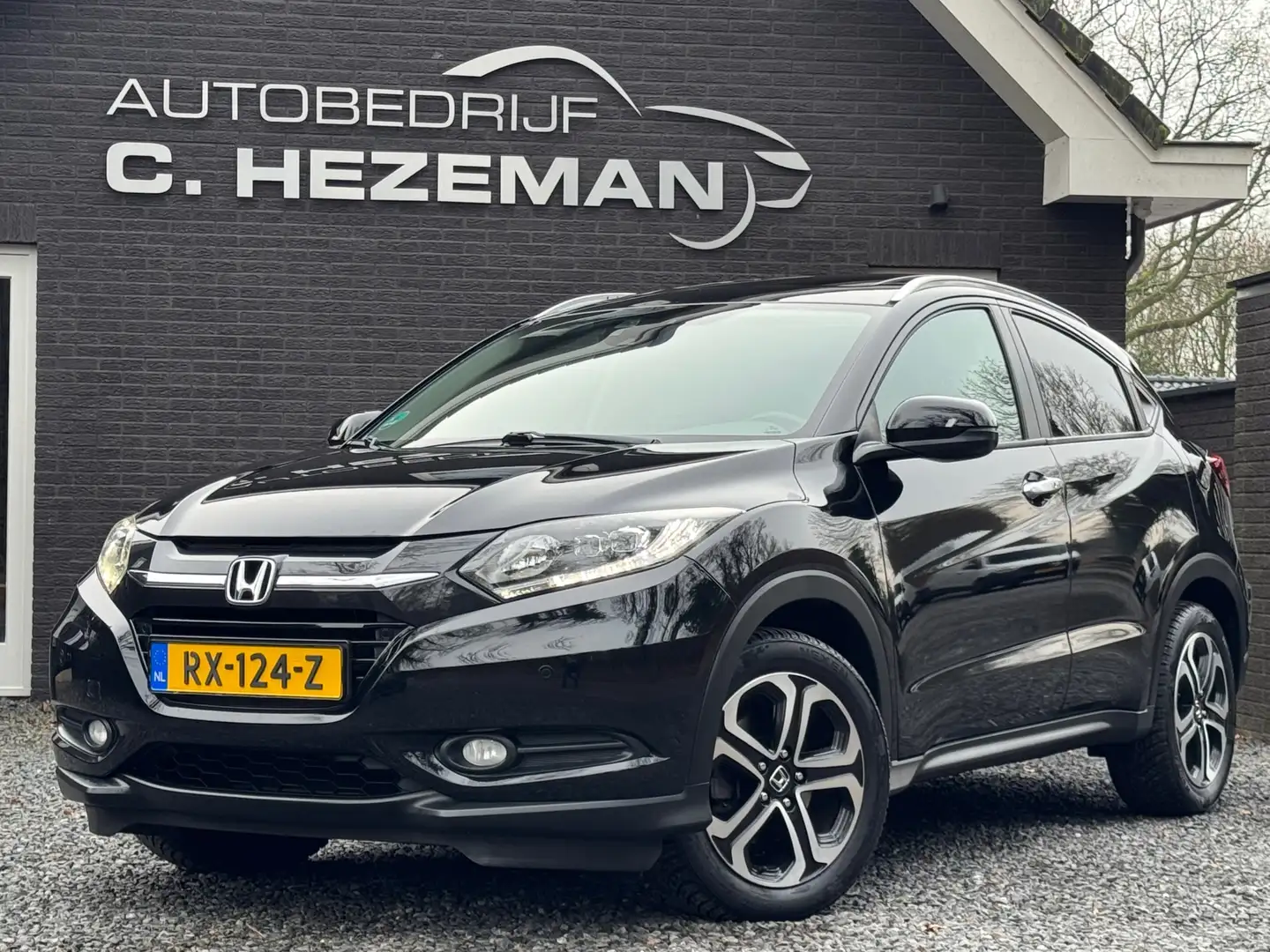 Honda HR-V 1.5 i-VTEC Executive Panoramadak Camera Trekhaak K Чёрный - 1