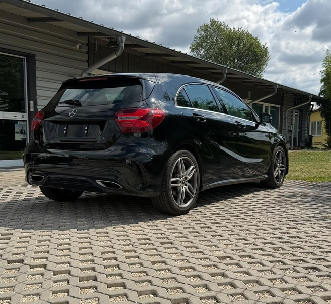Mercedes-Benz A 200 AMG Line  BlueEfficiency — photo 2
