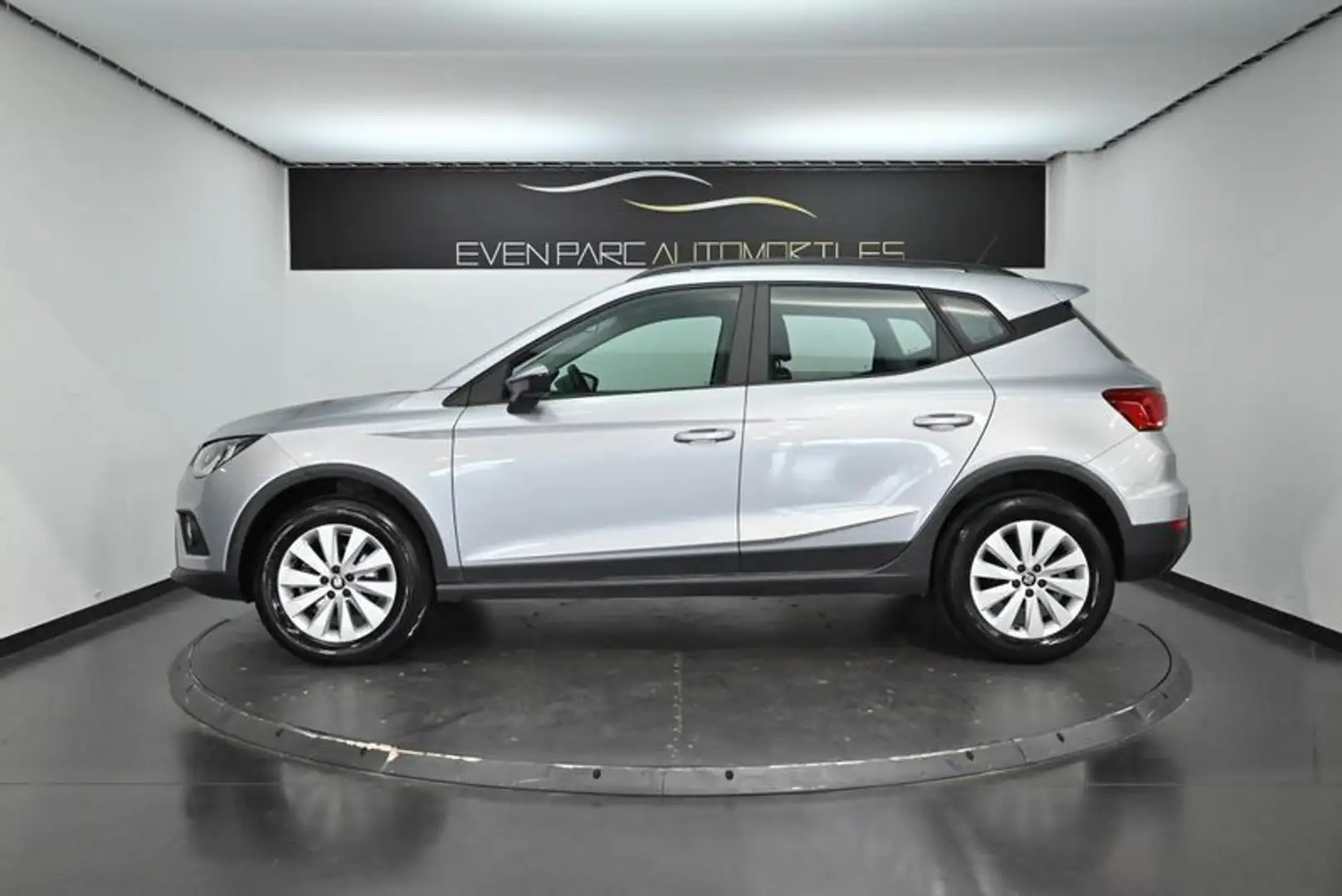 SEAT Arona BUSINESS 1.0 EcoTSI 115 ch Start/Stop BVM6 Style - 2