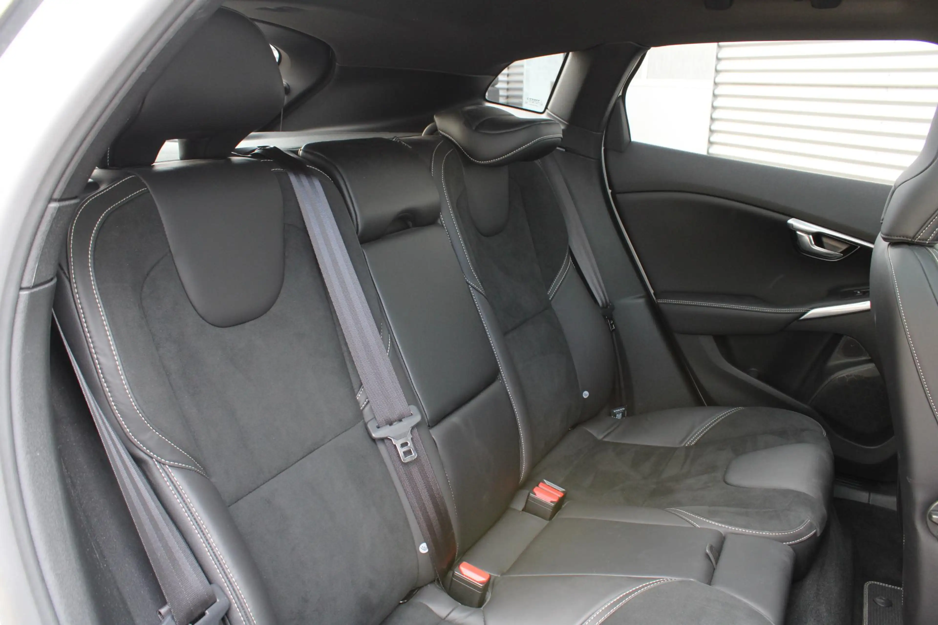 Volvo V40 1.5 T3 Polar+ Sport | Panoramadak | Verwarmbare vo — photo 6