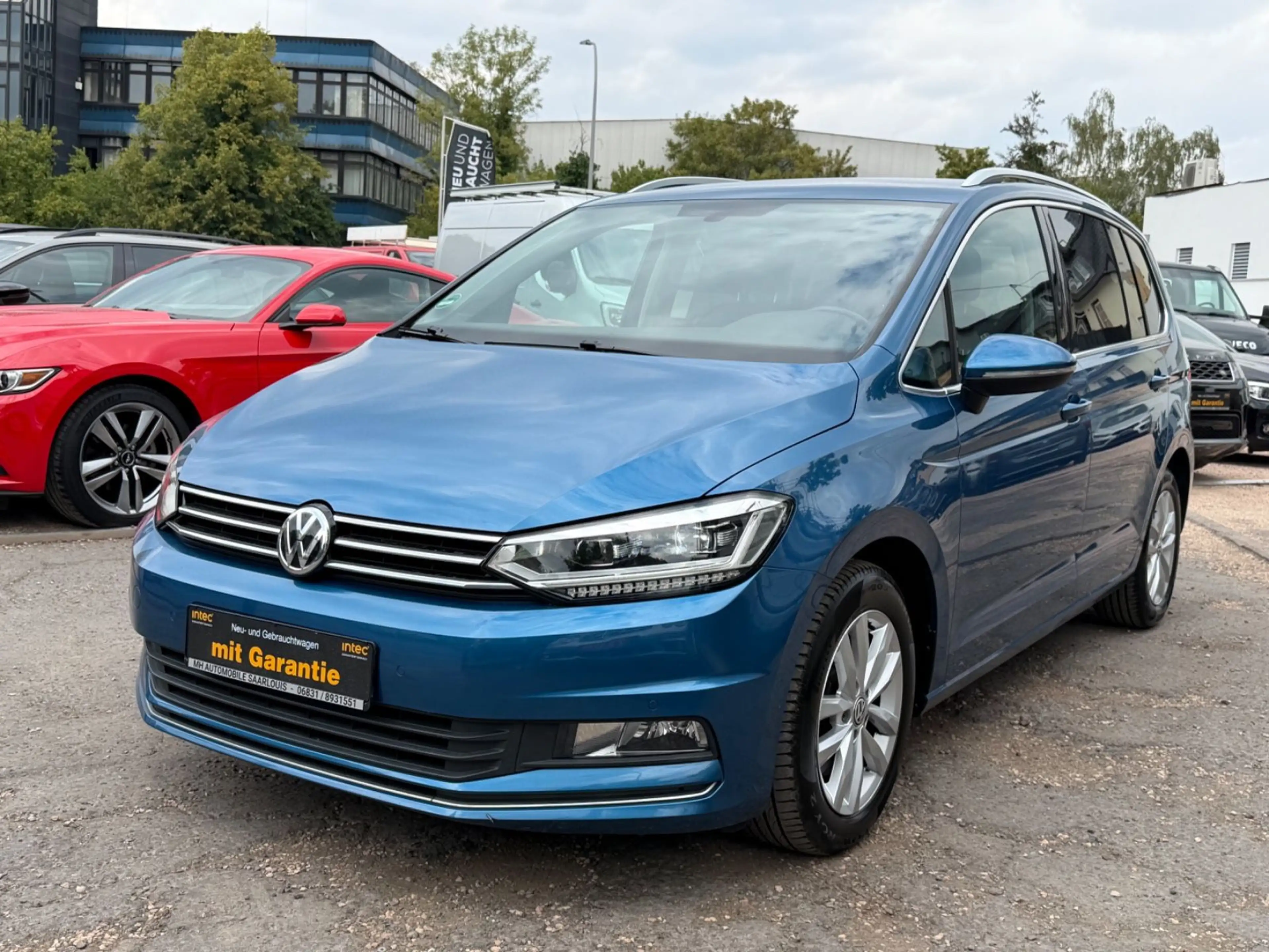 Volkswagen Touran Highline BMT/Start-Stopp/DSG/1.HAND/7xSIT — photo 2