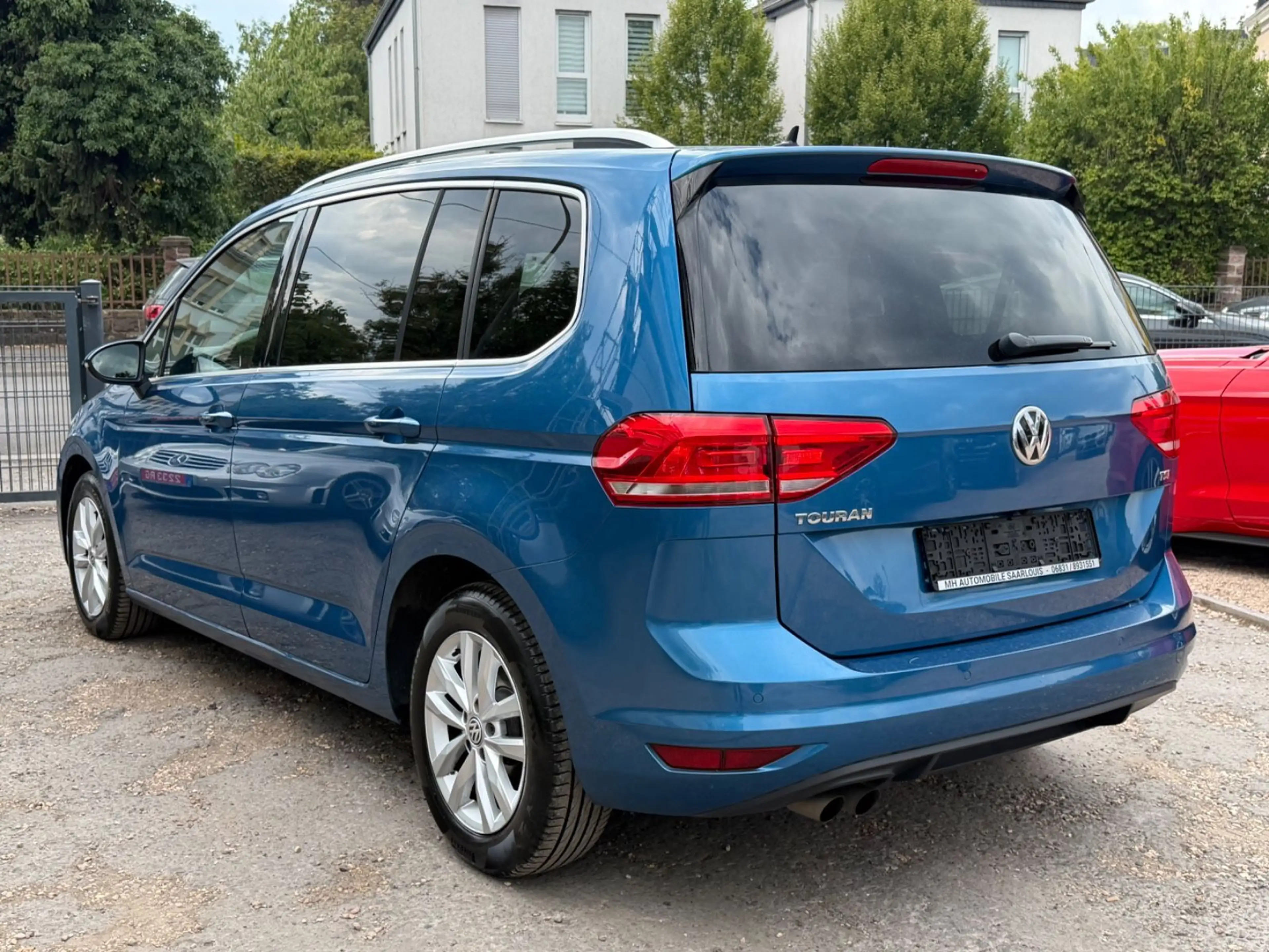 Volkswagen Touran Highline BMT/Start-Stopp/DSG/1.HAND/7xSIT — photo 4