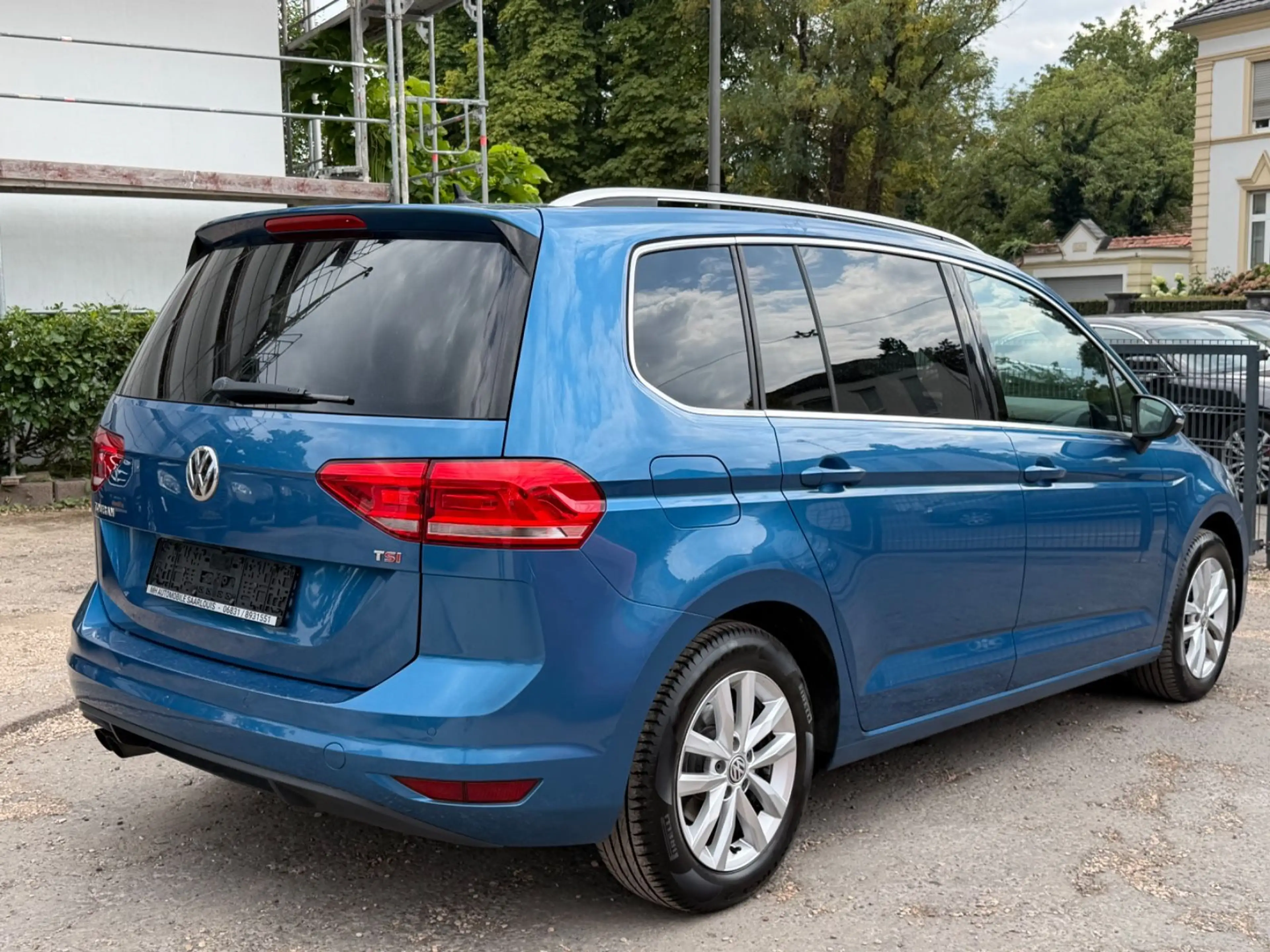 Volkswagen Touran Highline BMT/Start-Stopp/DSG/1.HAND/7xSIT — photo 6