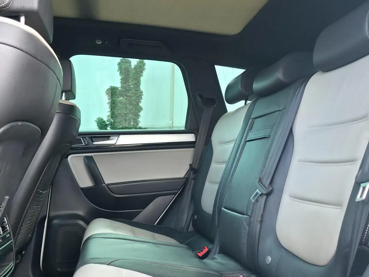 Volkswagen Touareg снимка Volkswagen Touareg