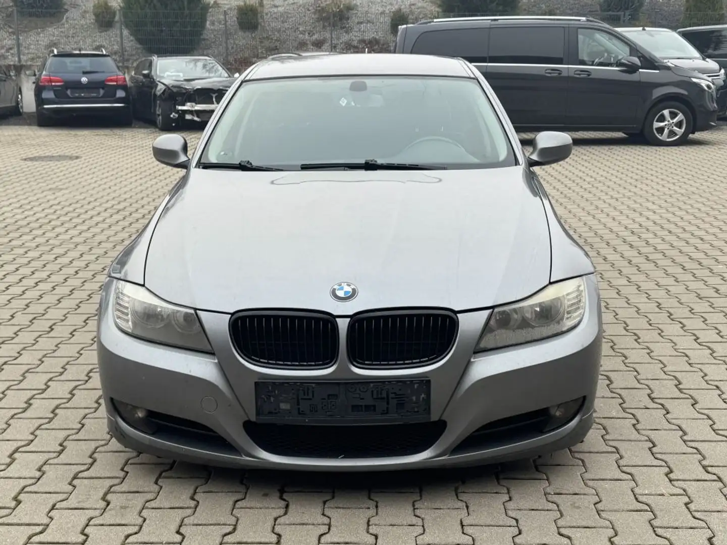 BMW 320 d DPF Touring Aut. - 2