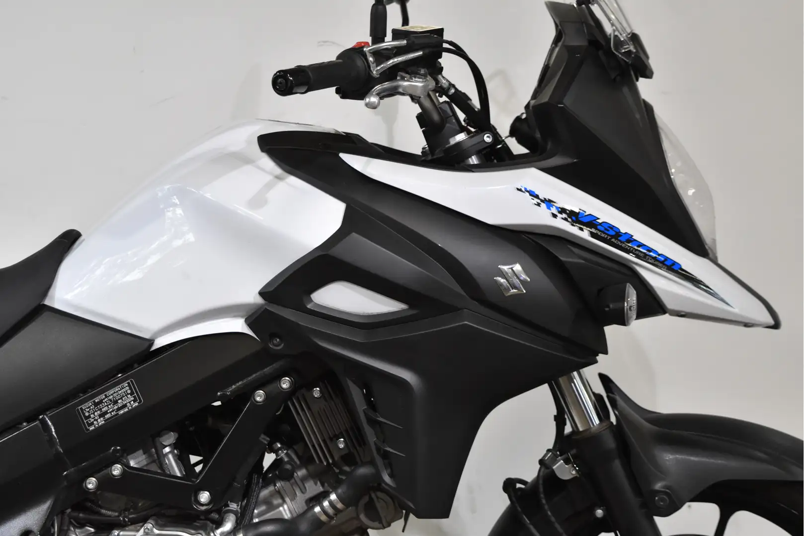 Suzuki V-Strom 650 ABS - 2