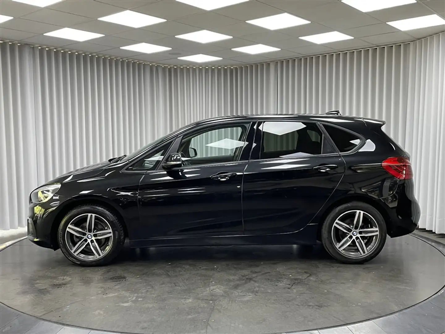 BMW 216 216d Active Tourer / Sport / Navi / Cruis co ... Noir - 2