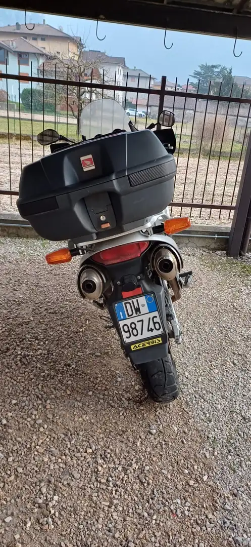 Honda Varadero modello 1999 - 1000 cc Plateado - 2
