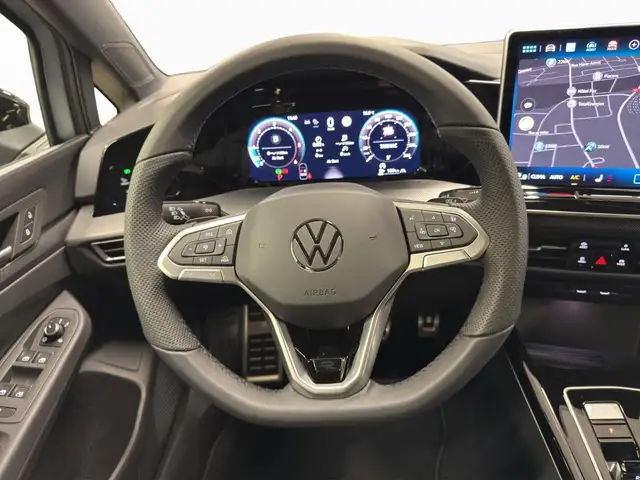 Volkswagen Golf view 10