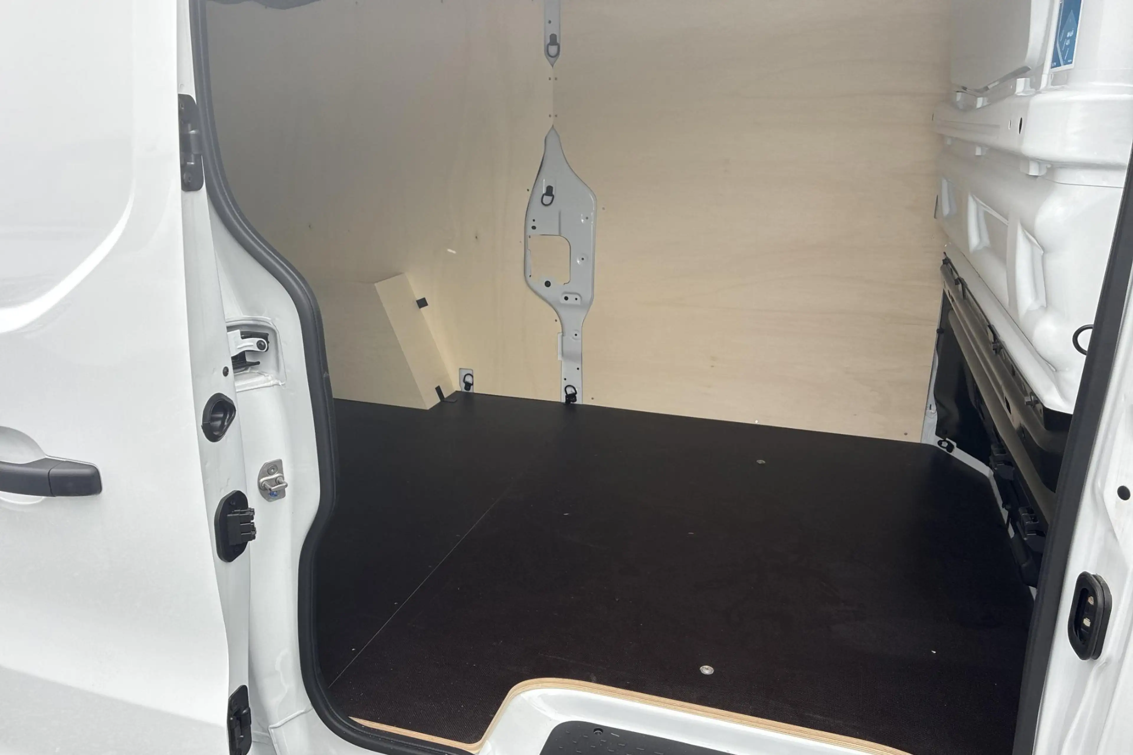 Nissan Primastar L2H1-150-Automaat-Cargopack-Camera-carplay — photo 8