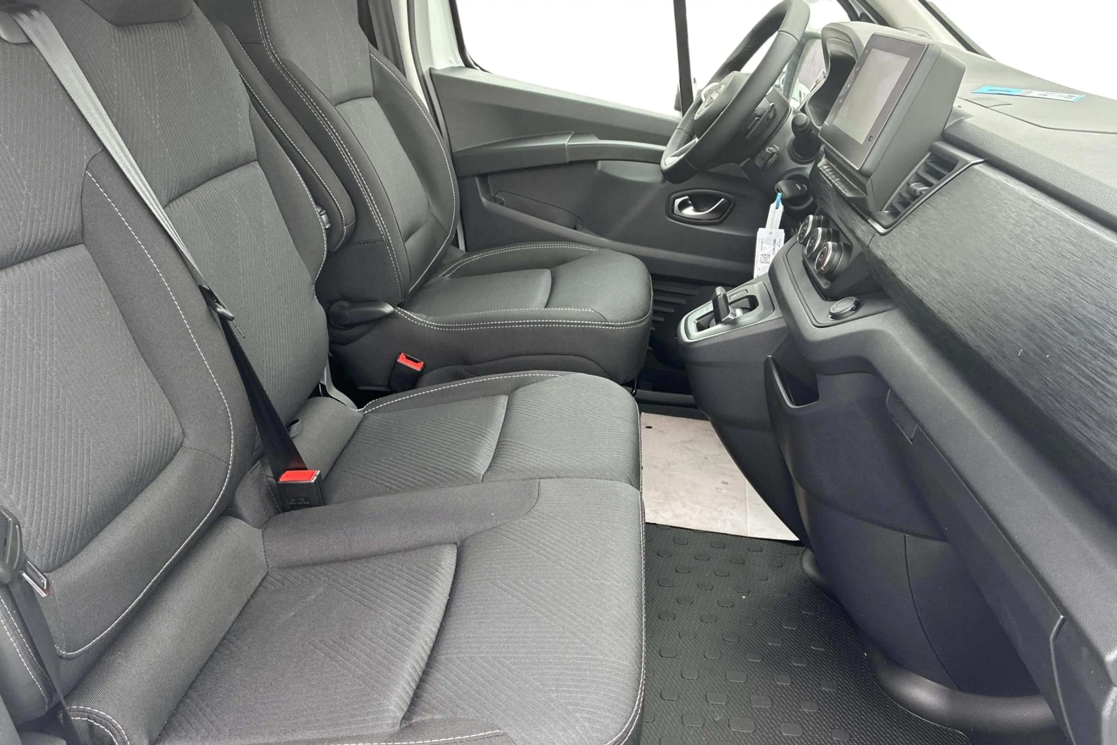 Nissan Primastar L2H1-150-Automaat-Cargopack-Camera-carplay — photo 10