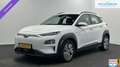 Hyundai KONA EV Comfort 64 kWh 3 Fase Warmtepomp 100% SOH TREKH Weiß - thumbnail 1