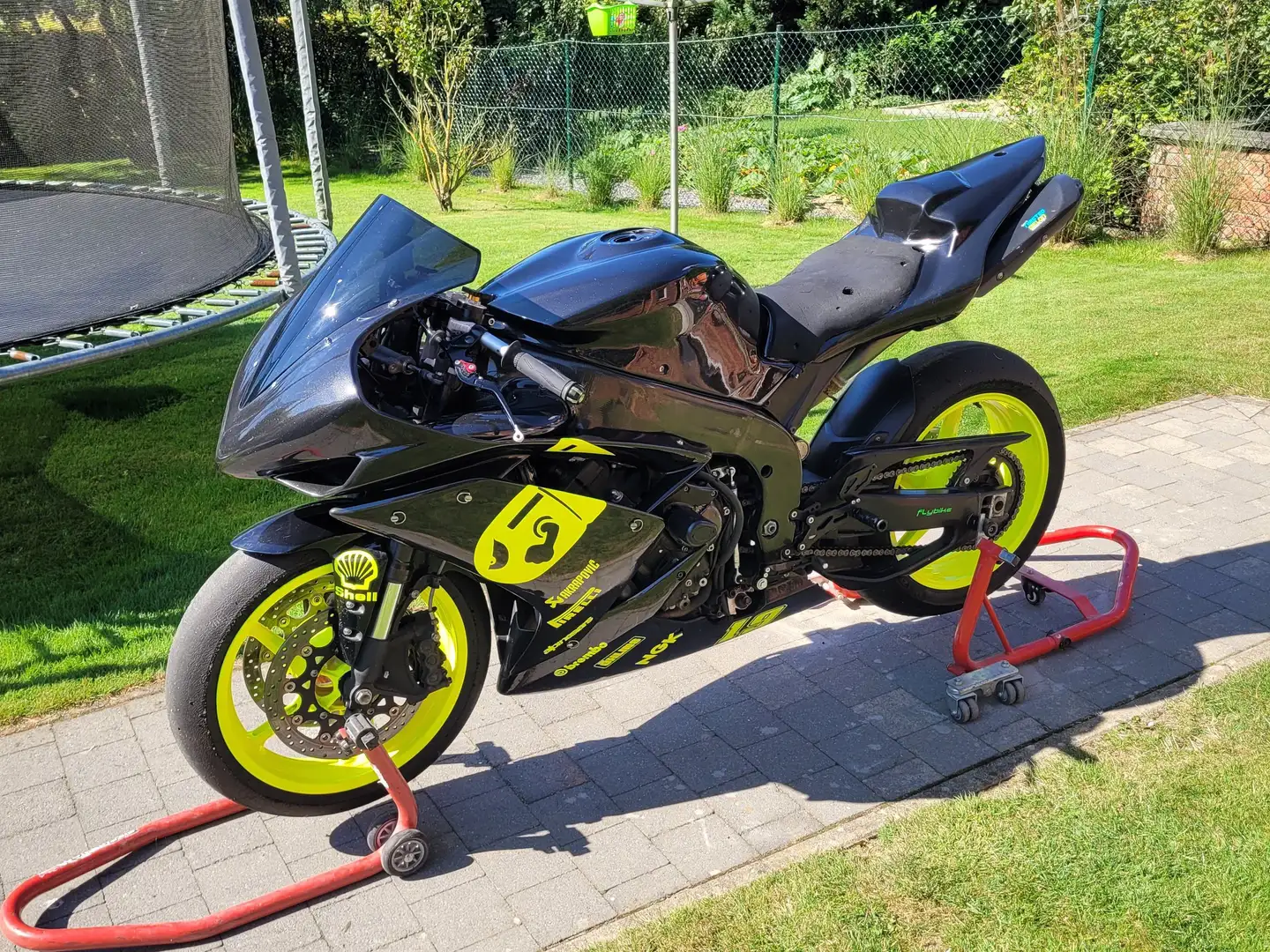 Yamaha YZF-R1 Negro - 1