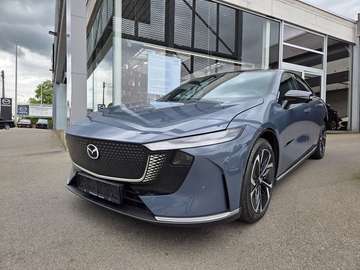 Takumi - Sporty Black Interieur 68,8kWh