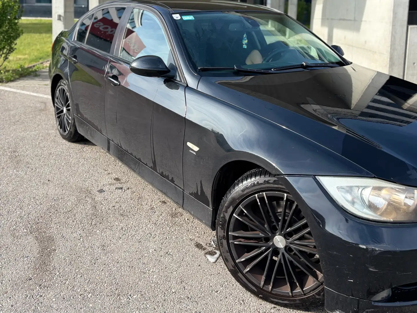BMW 318 318d Österreich-Paket Österreich-Paket Schwarz - 2