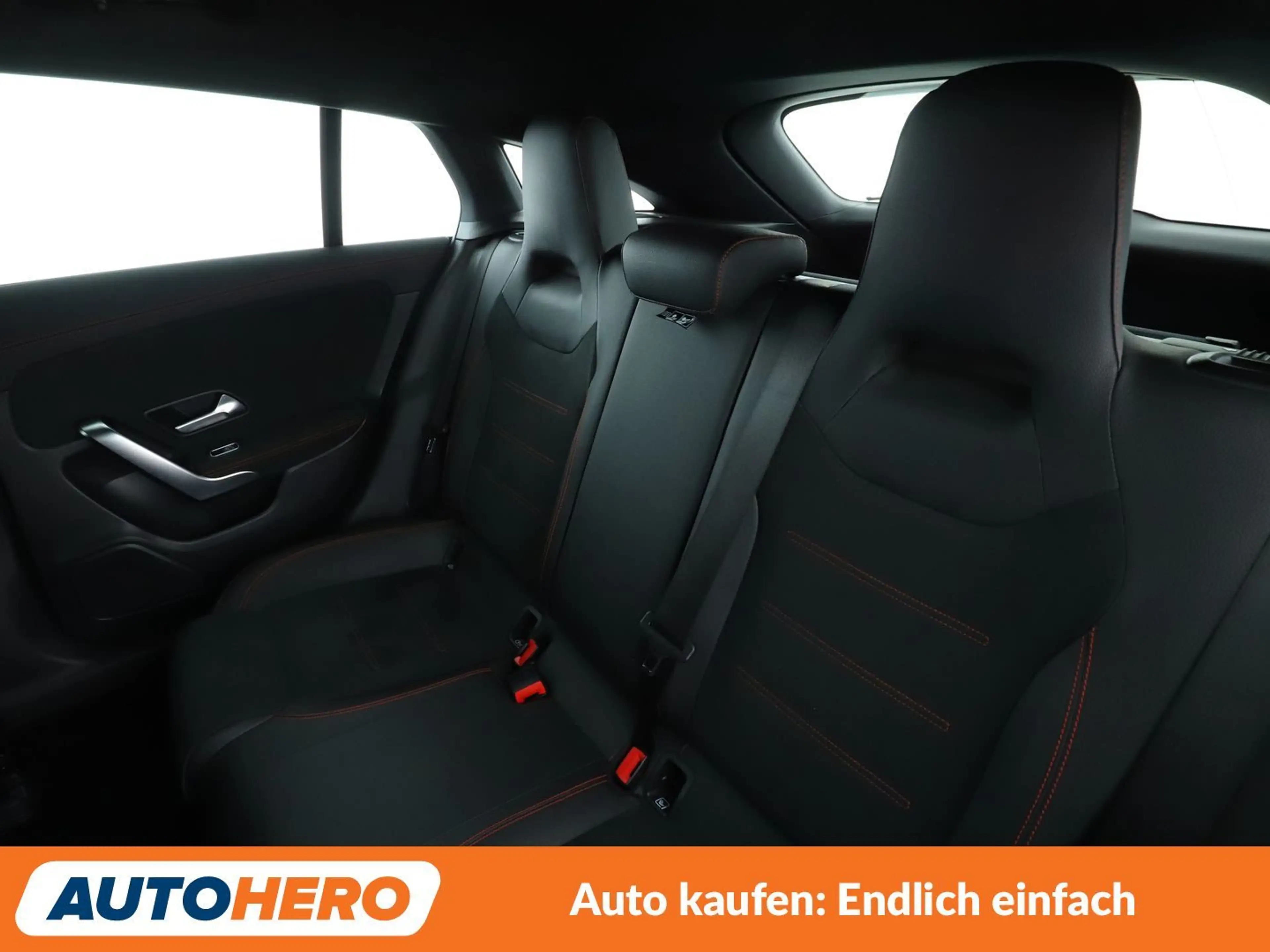 Mercedes-Benz CLA 220 CLA 220 Shooting Brake AMG Line Aut.*NAVI*LED*PDC* — photo 14