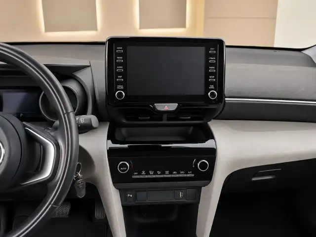 Toyota Yaris Cross view 6