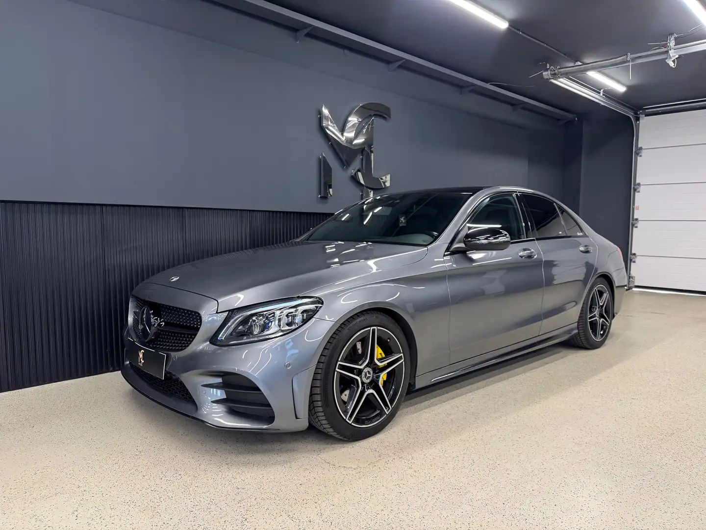 Mercedes-Benz C 220 C 220d W205`LED`LEDER`AMG`NAVI`KEYLESS`AMBIENTE Grau - 2
