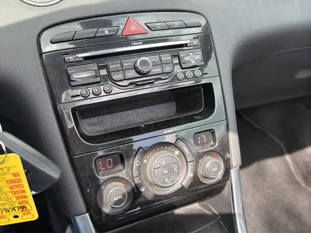Peugeot 308 view 12