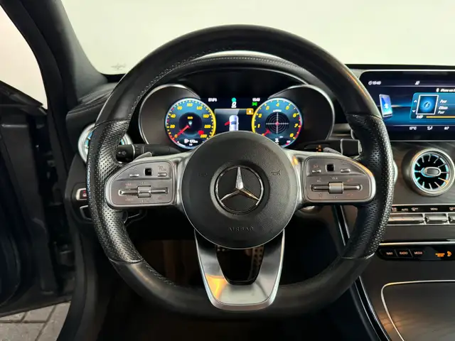 Mercedes-Benz C-Class view 13