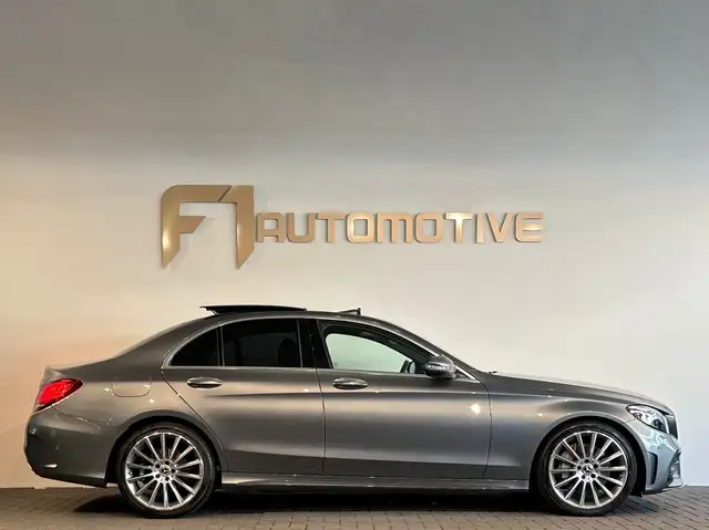 Mercedes-Benz C-Class view 10