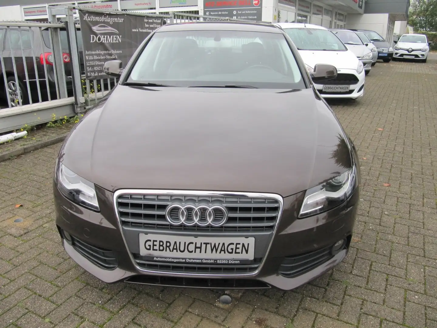 Audi A4 Lim. Attraction,Nav,PDC,Garantie Top !! Brun - 2