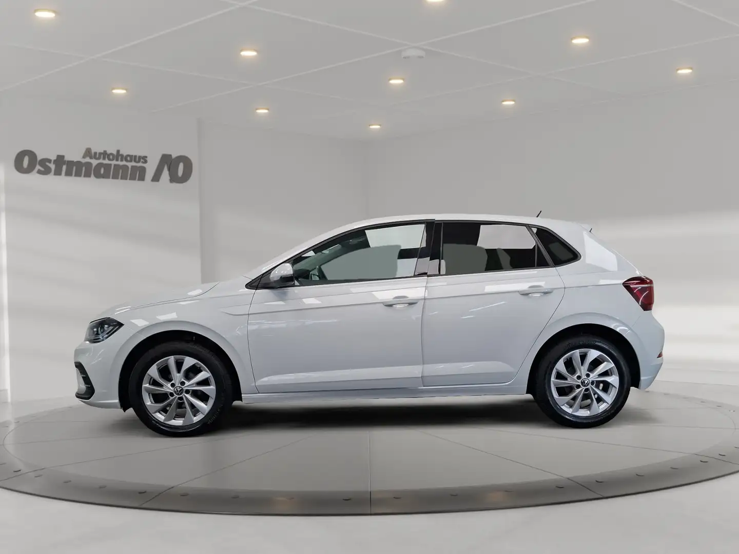 Volkswagen Polo VI 1.0 TSI Style AHK Matrix LM PDC Navi Weiß - 2