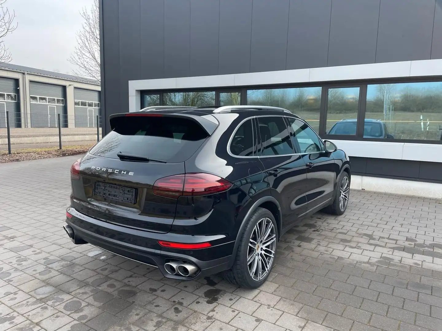 Porsche Cayenne S Diesel Schwarz - 2