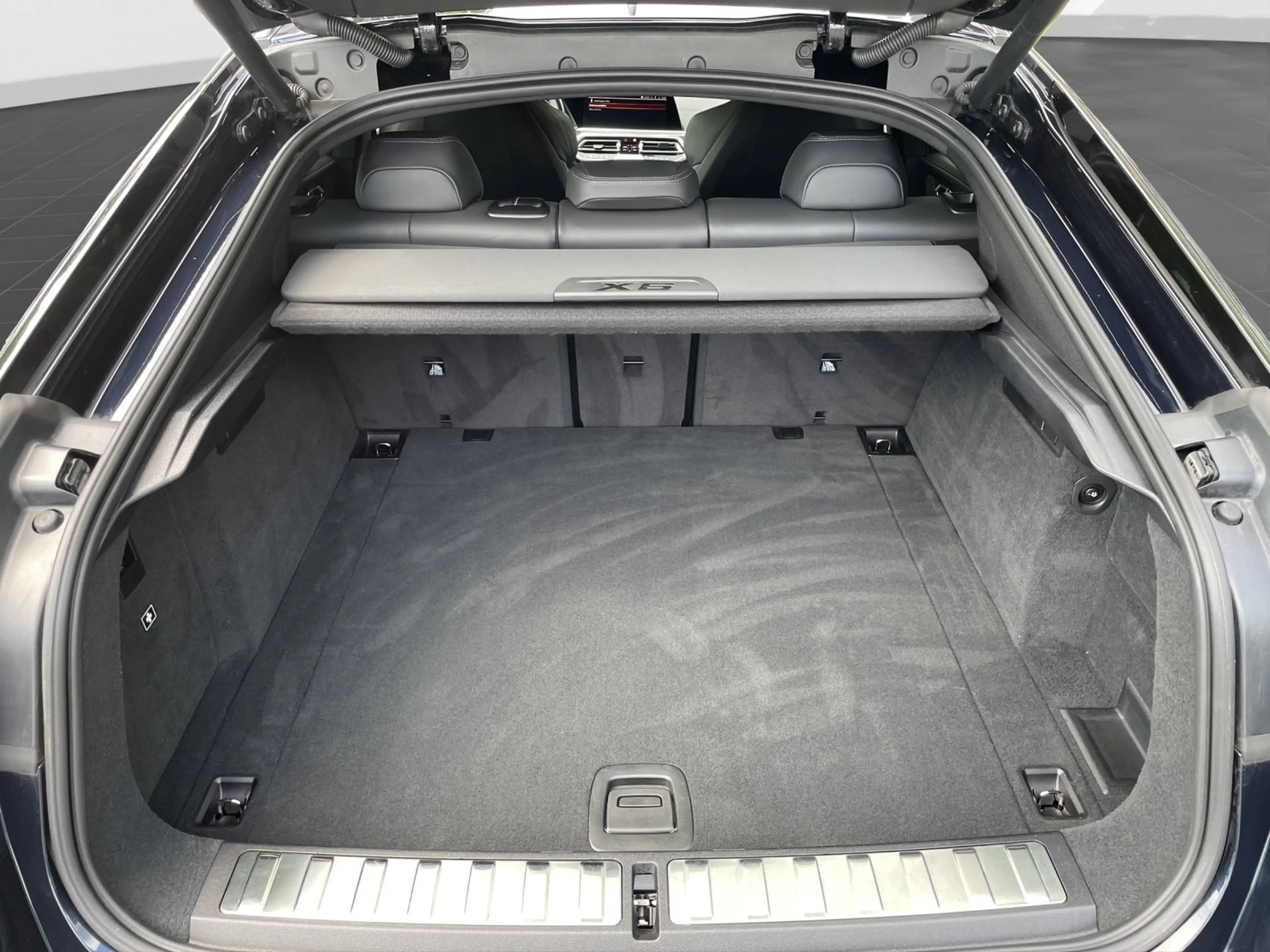 BMW X6 xDrive40d M Sport/ AHK/ Laser/ HUD/ DrivAss Prof./ — photo 14