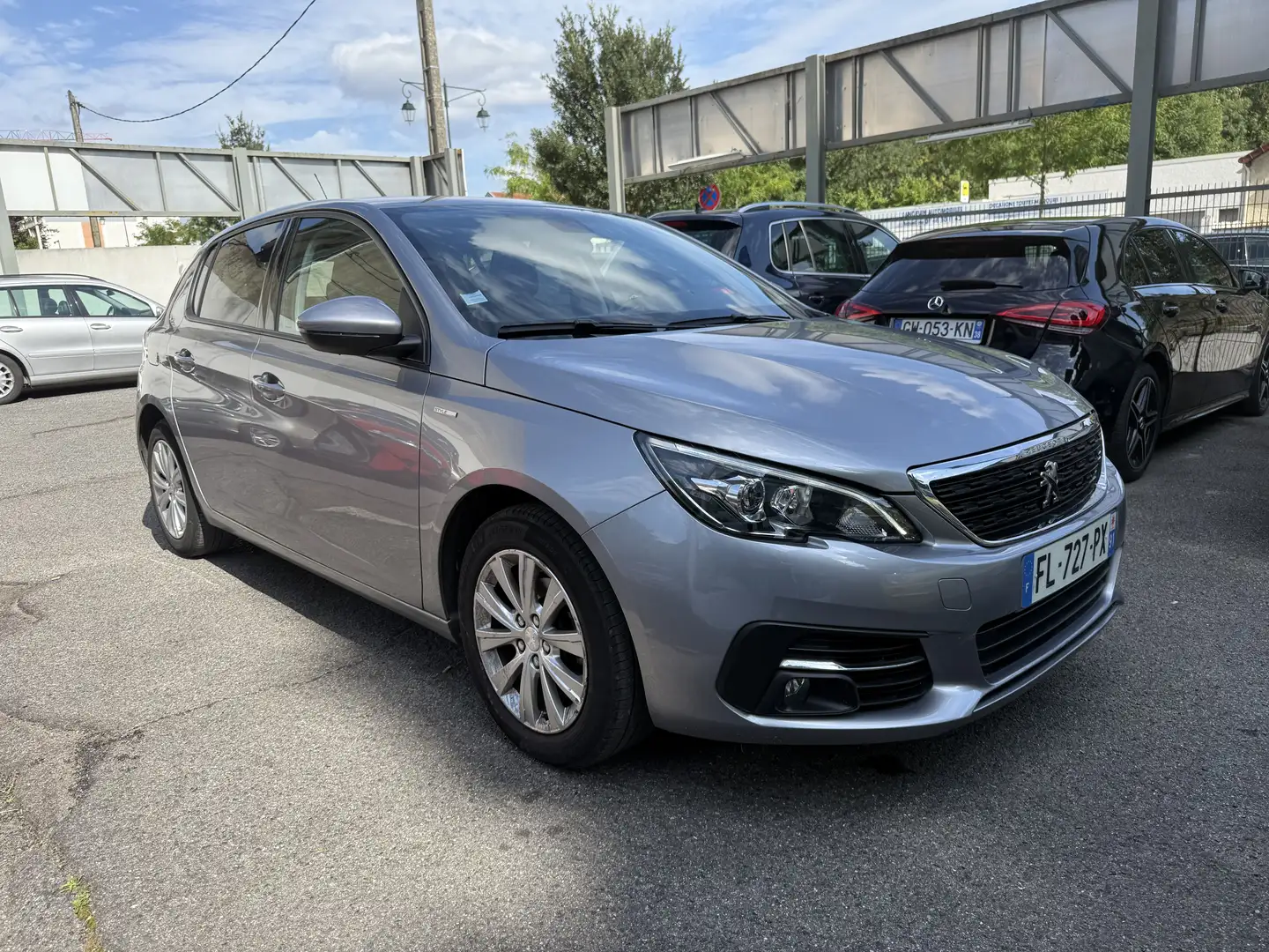 Peugeot 308 PureTech 110ch S&S BVM6 Style Grigio - 2