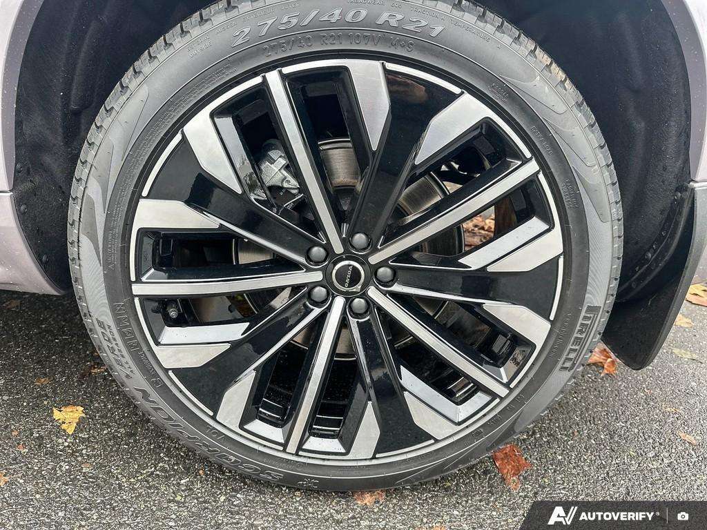 2026 Volvo XC90 T8 AWD Plus Bright Theme 7-Seater thumb 6
