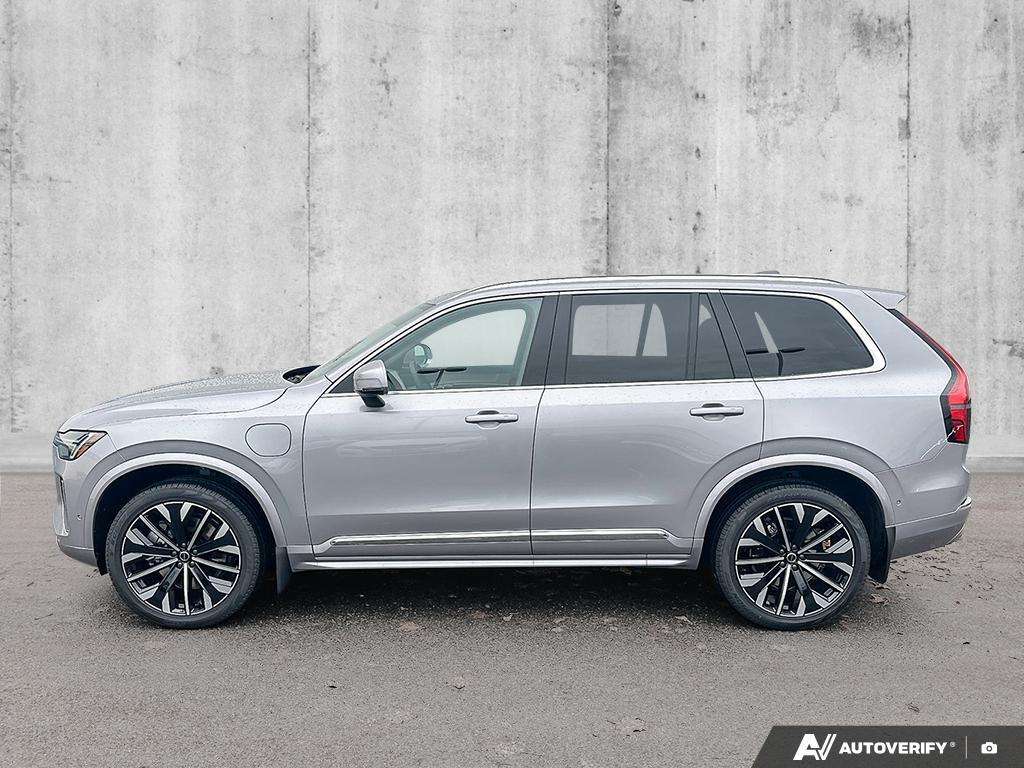 2026 Volvo XC90 T8 AWD Plus Bright Theme 7-Seater alt 3