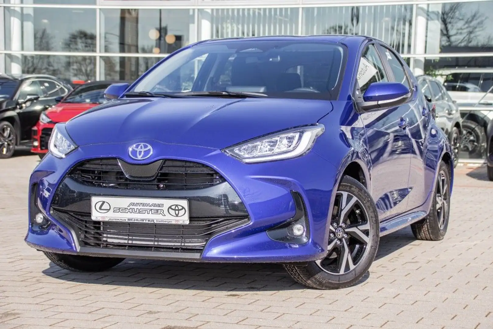 Toyota Yaris Hybrid 116 1.5 VVT-i Teamplayer*Comfort Paket* Blau - 1