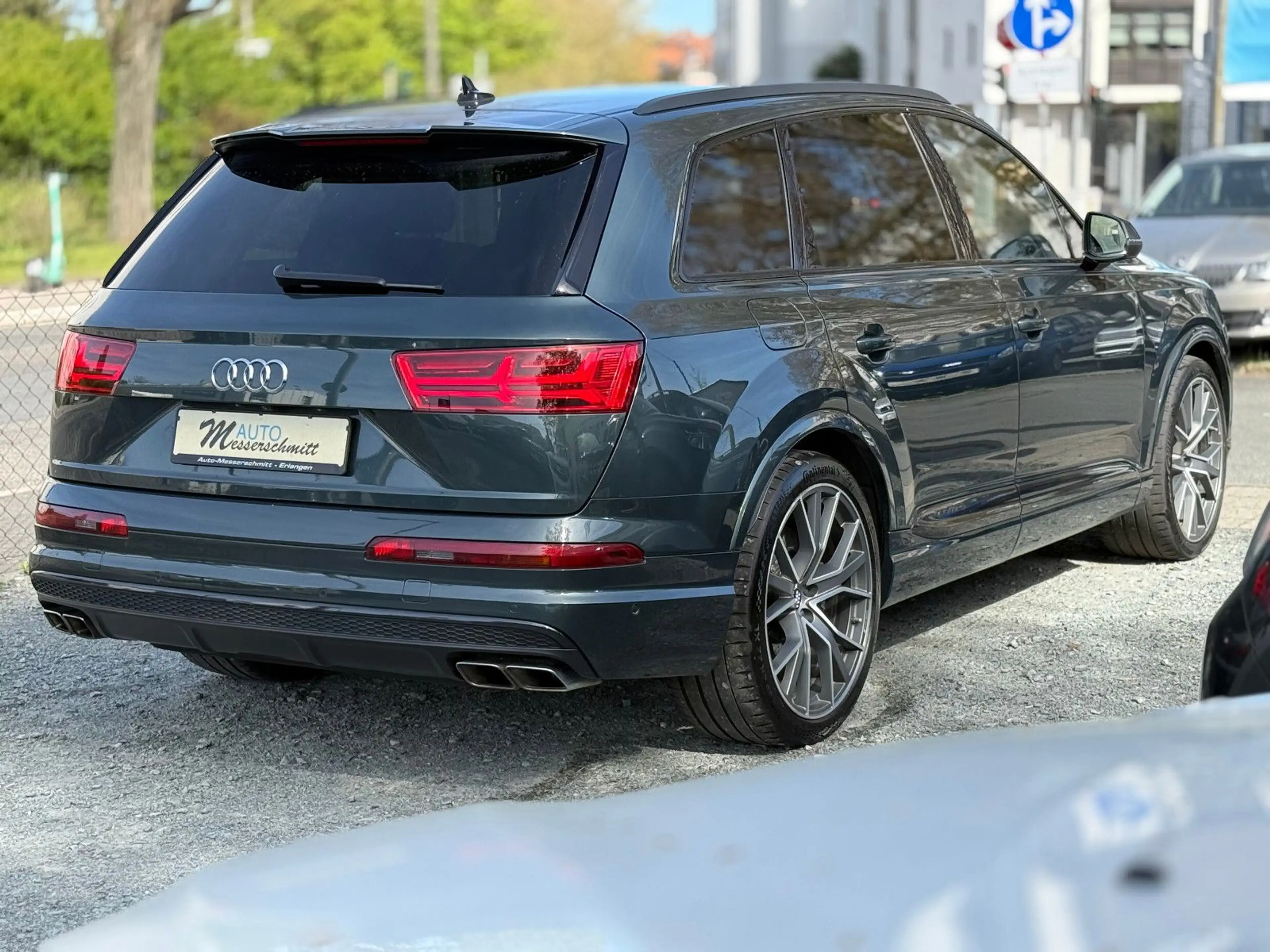Audi SQ7 4.0TDI KERAMIK AUDI EXCLUSIVE QUATTRO AHK — photo 4