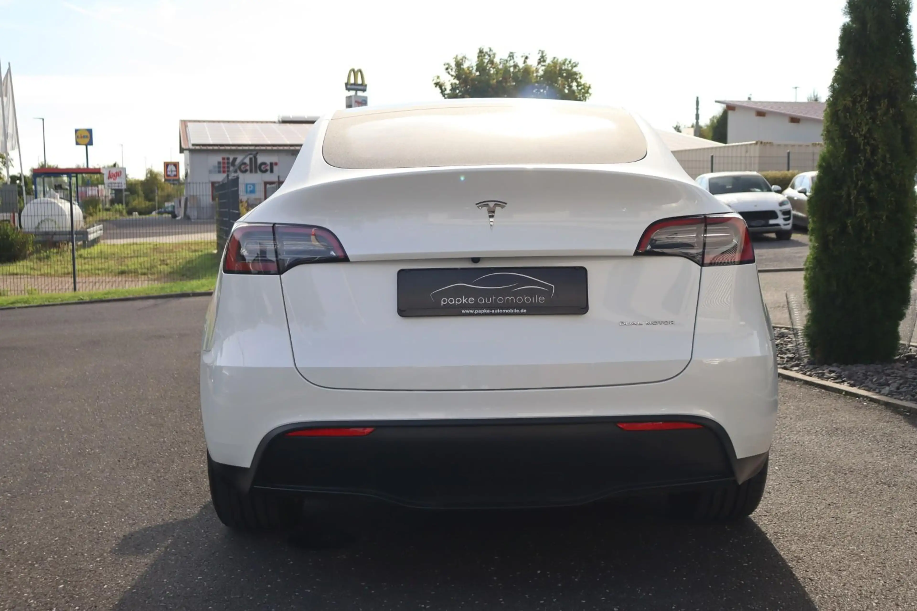Tesla Model Y Long Range Dual AWD ++MWST+1.HAND+PANO++ — photo 7
