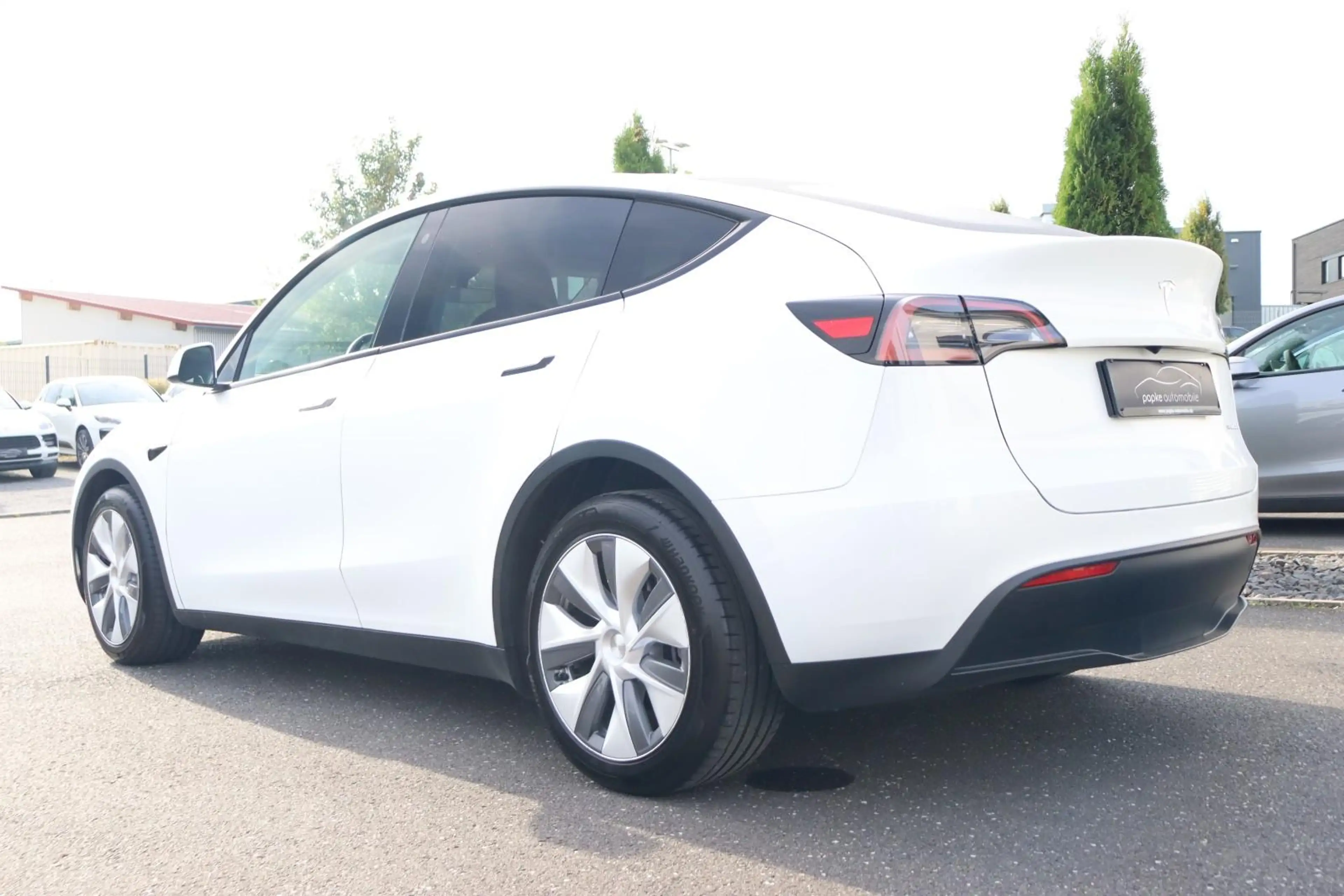 Tesla Model Y Long Range Dual AWD ++MWST+1.HAND+PANO++ — photo 8