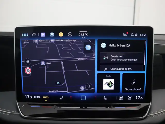Volkswagen Passat view 11