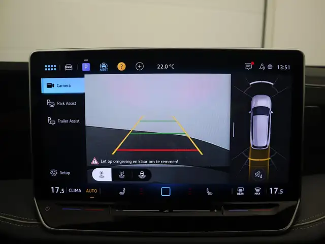 Volkswagen Passat view 12