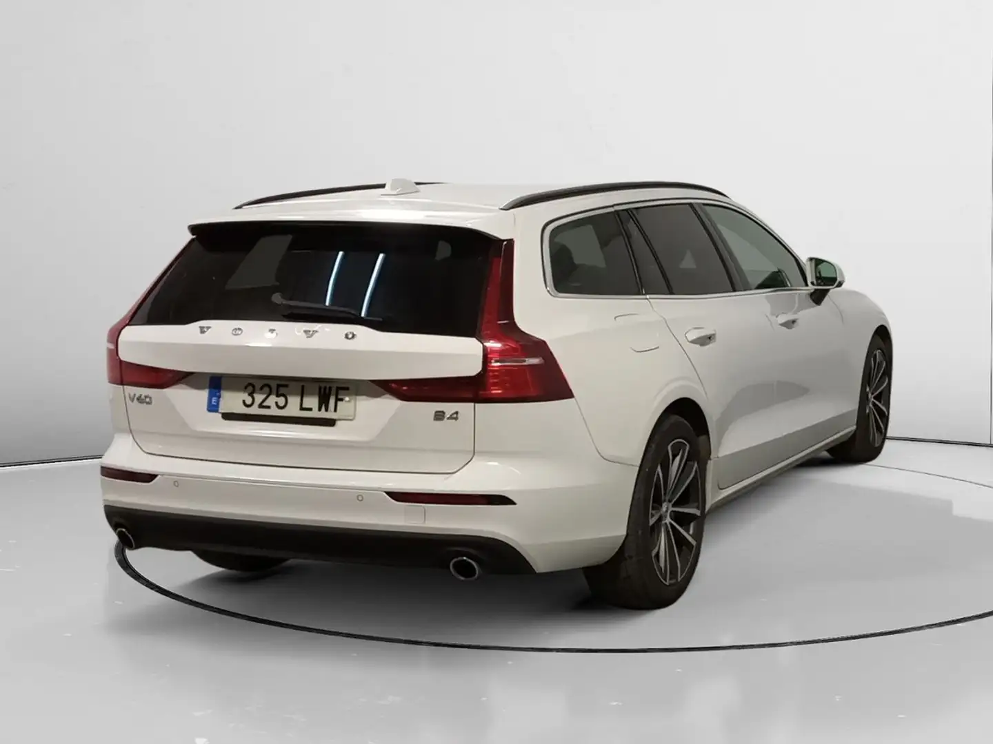 Volvo V60 Momentum Pro Blanco - 2