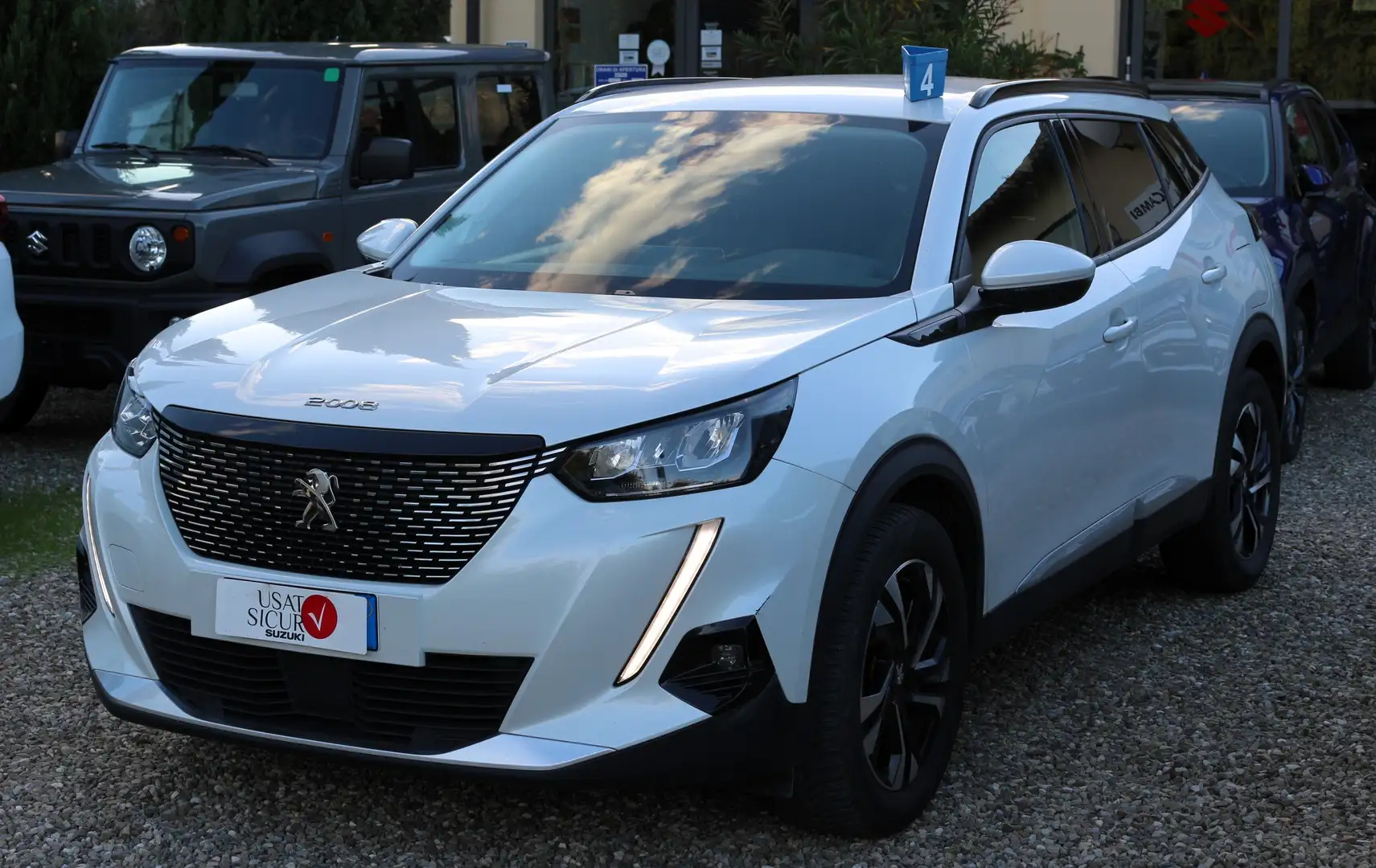 Peugeot 2008 1.2 PURETECH GT Pack S Bianco - 2