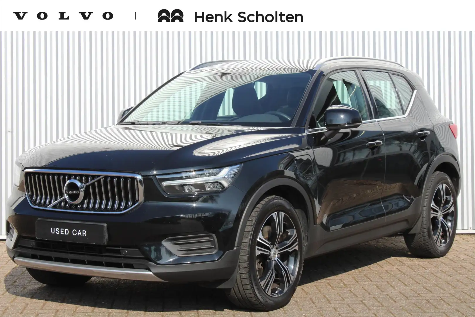 Volvo XC40 T4 Automaat Recharge Inscription Expression |Apple Noir - 1