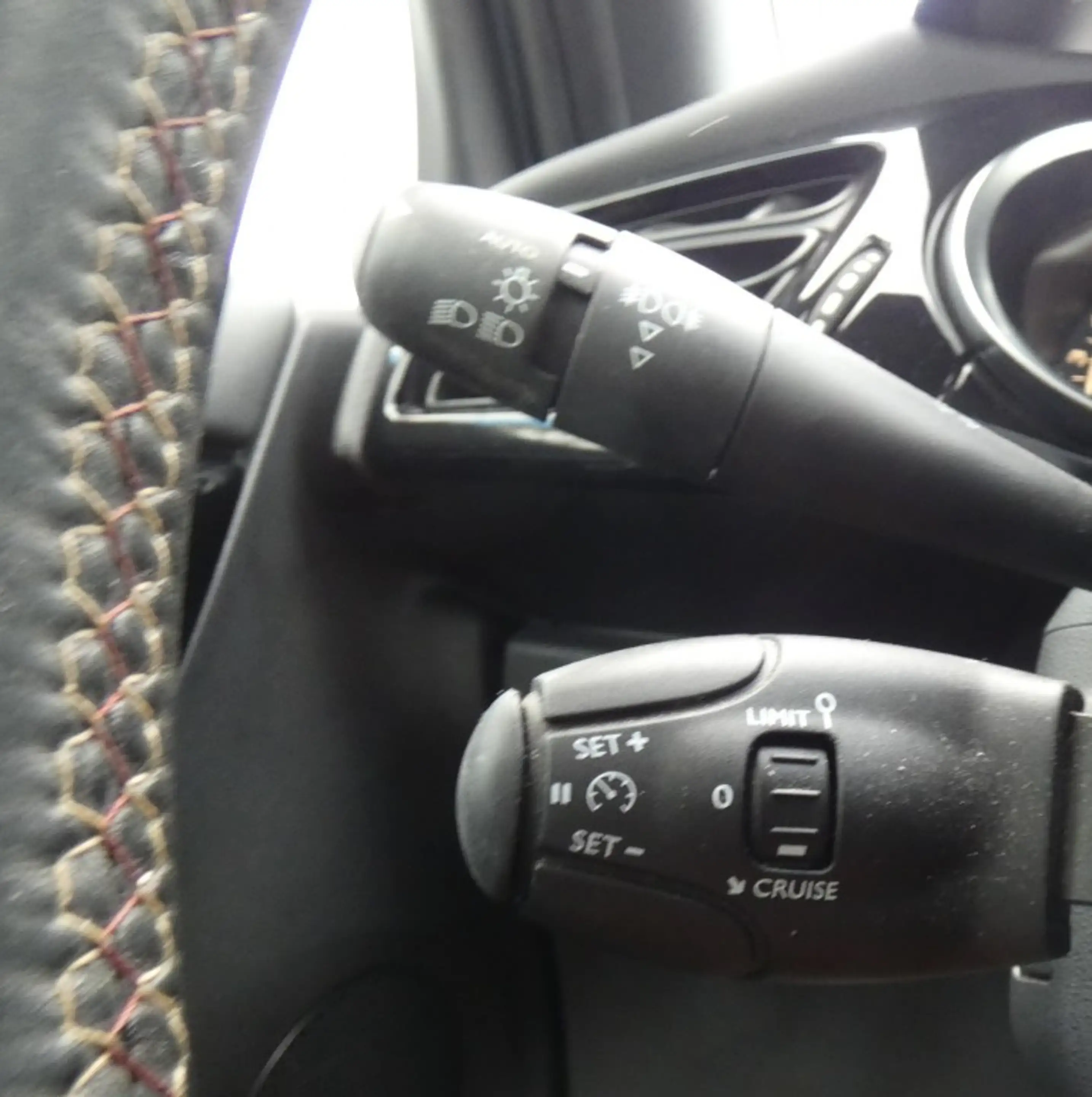 DS Automobiles DS 3 1.2 PureTech PERFORMANCE LINE,Navi.Led,DBriem Verv — photo 14