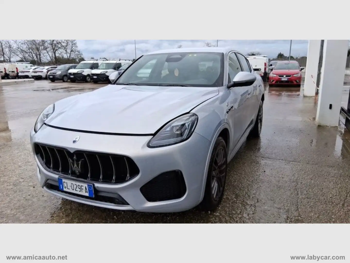 Maserati Grecale 2.0 MHEV 300 CV GT Blanc - 2