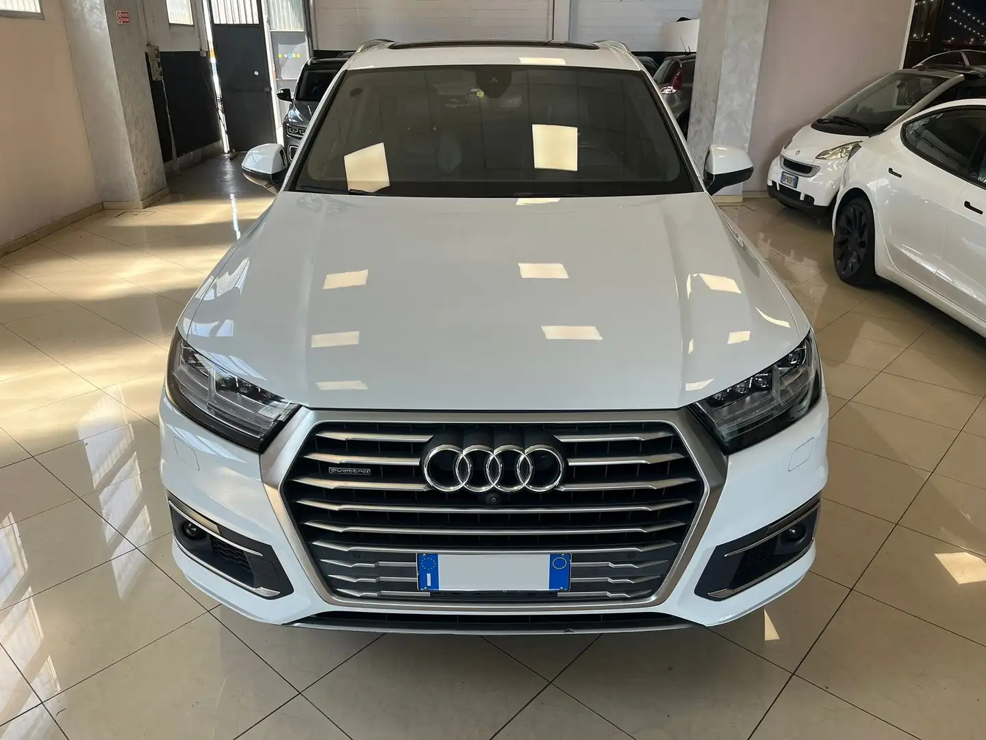 Audi Q7 3.0 e-tron  quattro S-LINE 4X4 - VIRTUAL Bianco - 2