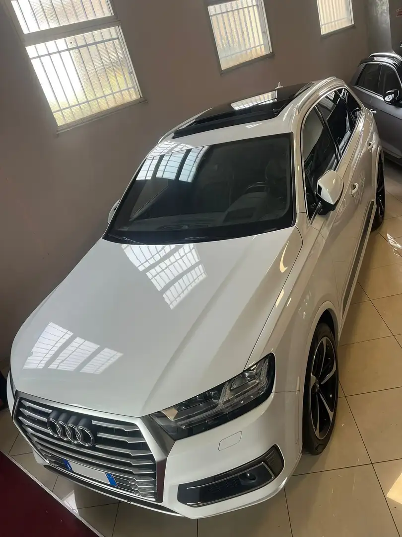Audi Q7 3.0 e-tron  quattro S-LINE 4X4 - VIRTUAL Bianco - 1
