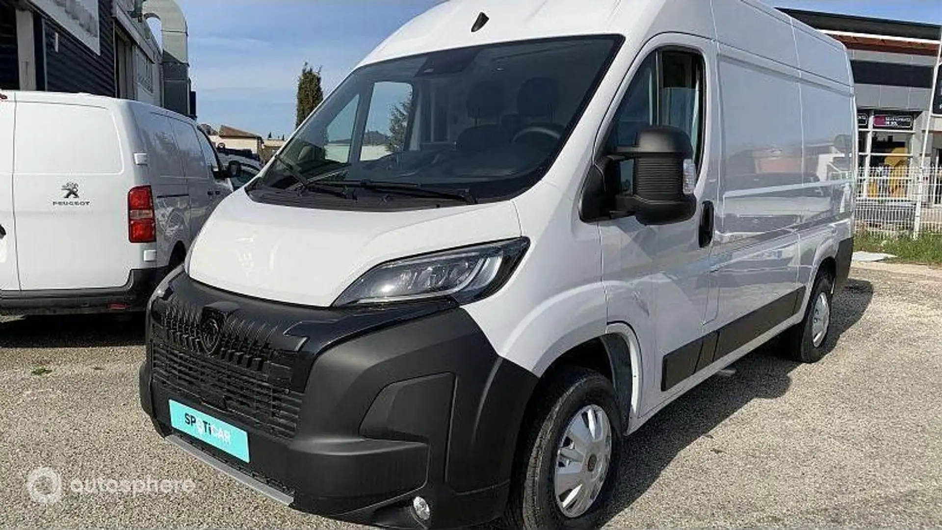 Peugeot Boxer L2H2 3.3 140ch S\u0026S Pack Premium Connect - 1